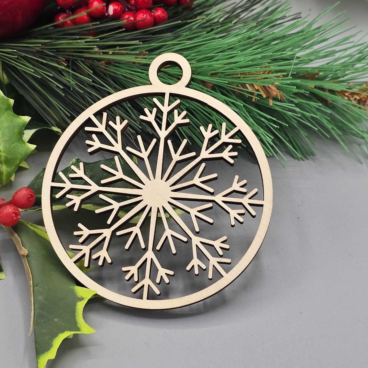 Schneeflocke umrandet 1